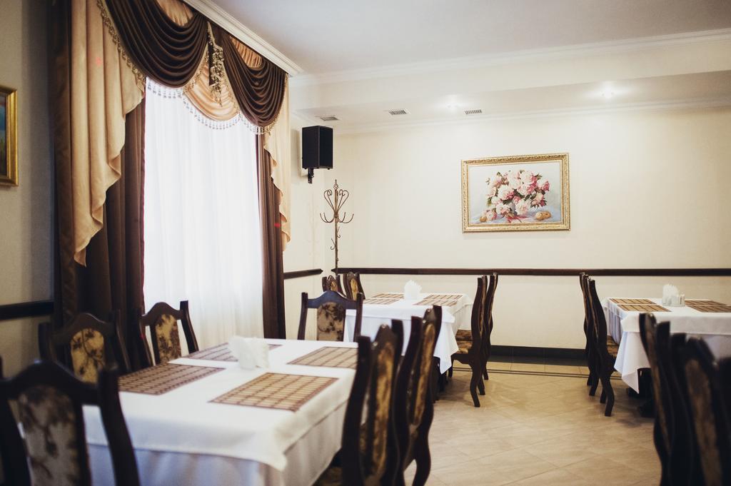 Hotel Complex Zolota Pidkova Zolochiv Zewnętrze zdjęcie