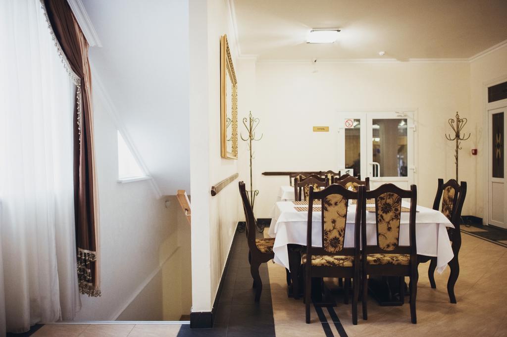 Hotel Complex Zolota Pidkova Zolochiv Zewnętrze zdjęcie