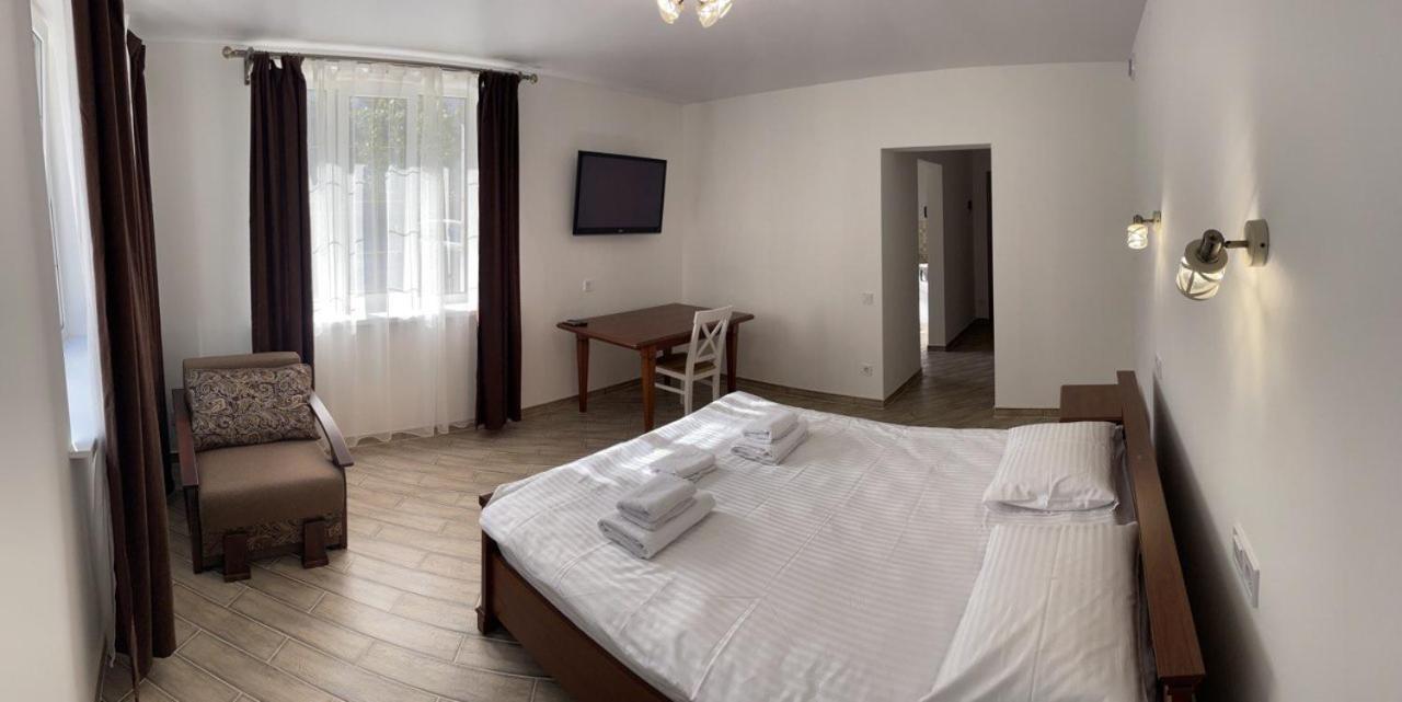 Hotel Complex Zolota Pidkova Zolochiv Zewnętrze zdjęcie