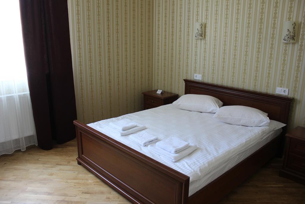 Hotel Complex Zolota Pidkova Zolochiv Zewnętrze zdjęcie