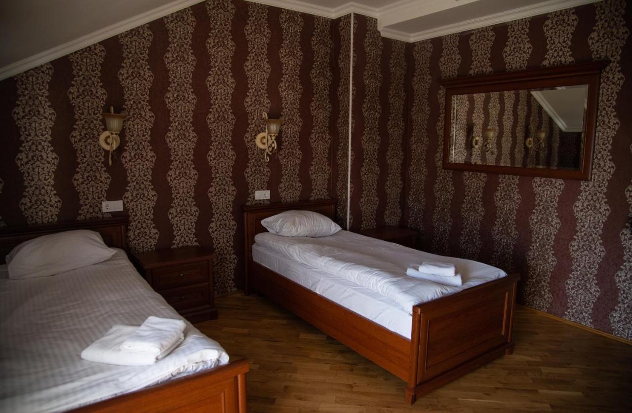 Hotel Complex Zolota Pidkova Zolochiv Zewnętrze zdjęcie