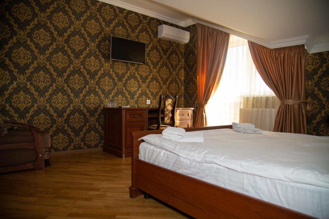 Hotel Complex Zolota Pidkova Zolochiv Zewnętrze zdjęcie